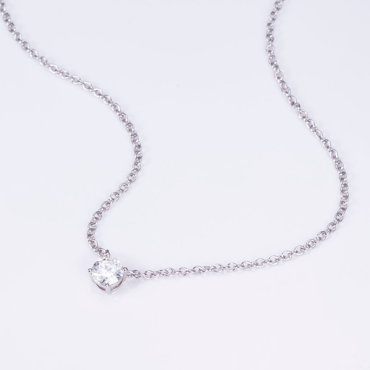 Stjerne Solitaire Diamond Necklace